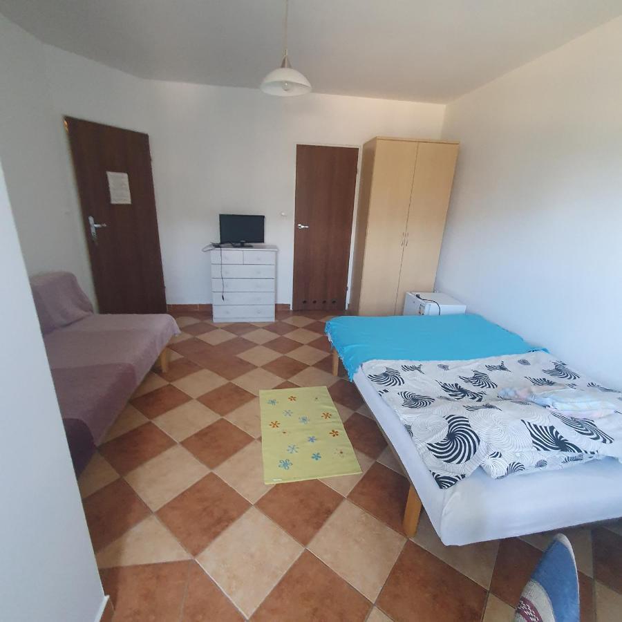 Na fali Pokoje Goscinne Leba Exteriér fotografie